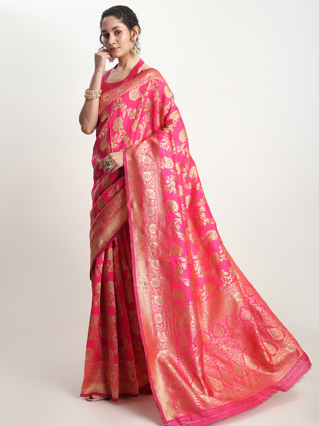 Janasya Pink Silk Blend Floral Jacquard Saree
