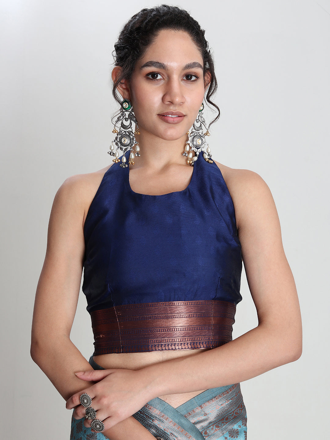 Janasya Light Blue Silk Blend Ethnic Motifs Jacquard Saree