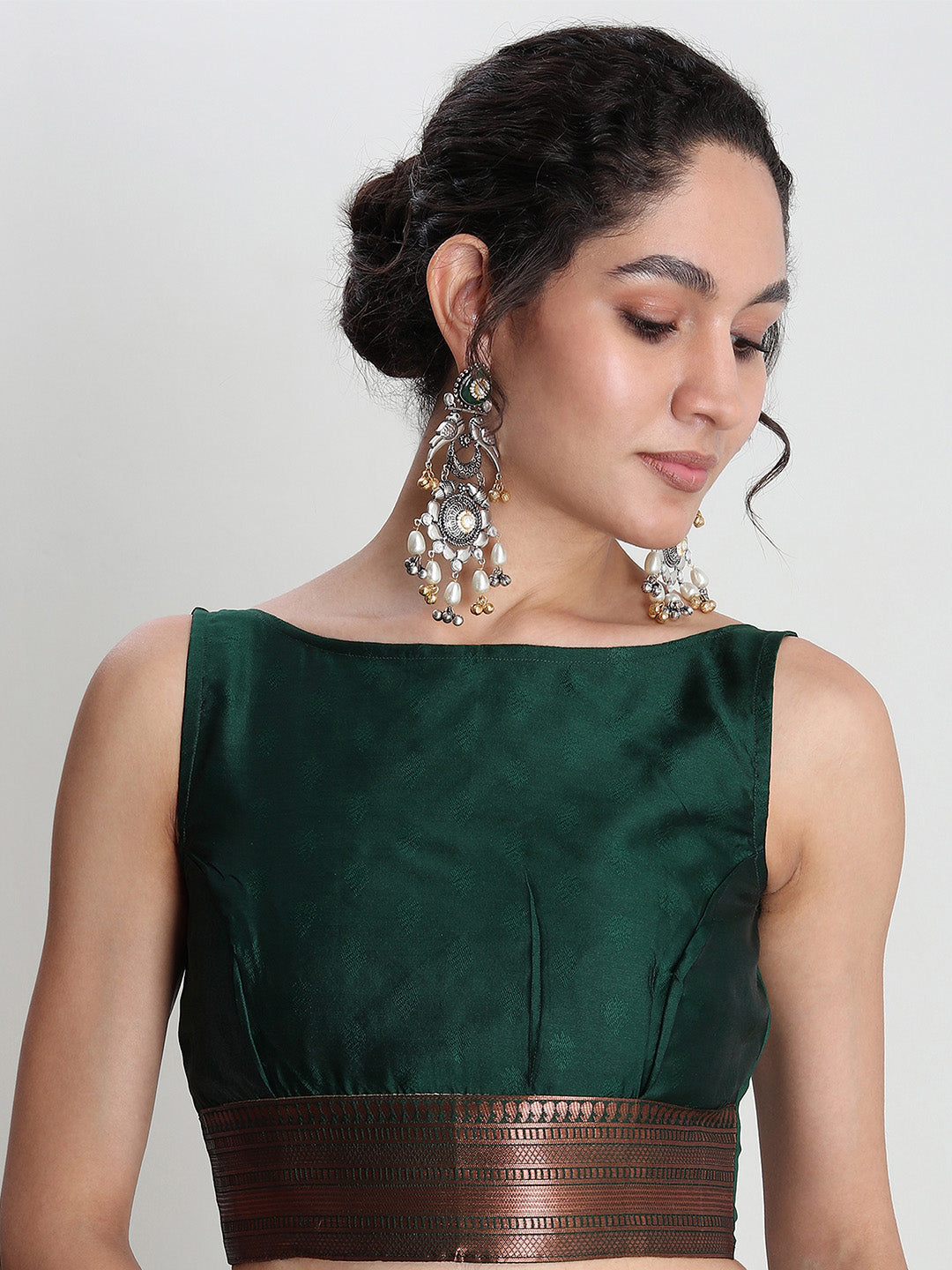 Janasya Light Green Silk Blend Ethnic Motifs Jacquard Saree