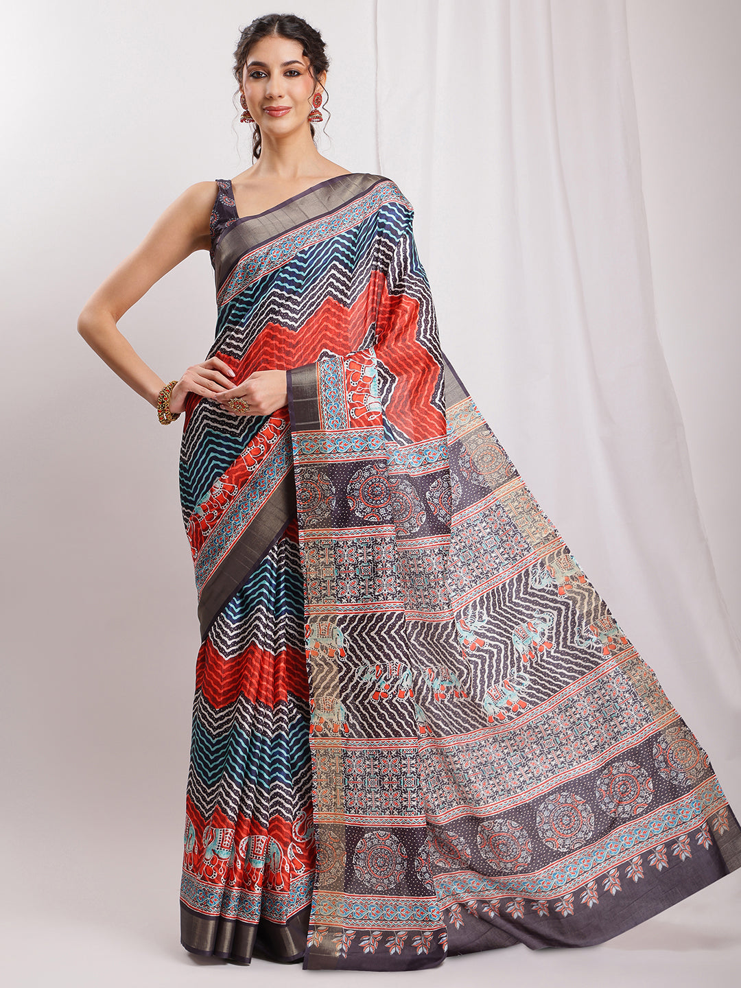 Janasya Multicolor Silk Blend Chevron Printed Saree