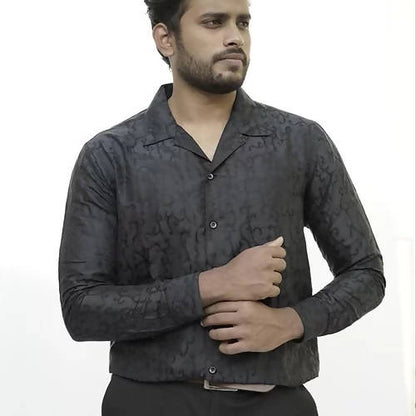 Diva Globe Black Lapel Collar Shirt