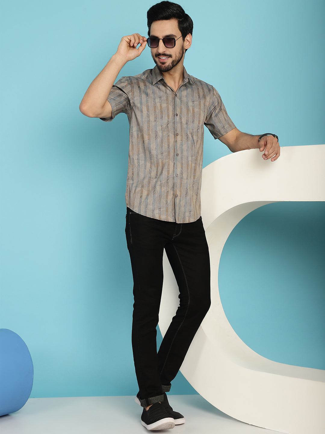 Indian Needle Men's Floral Printed Casual Shirt - Beige