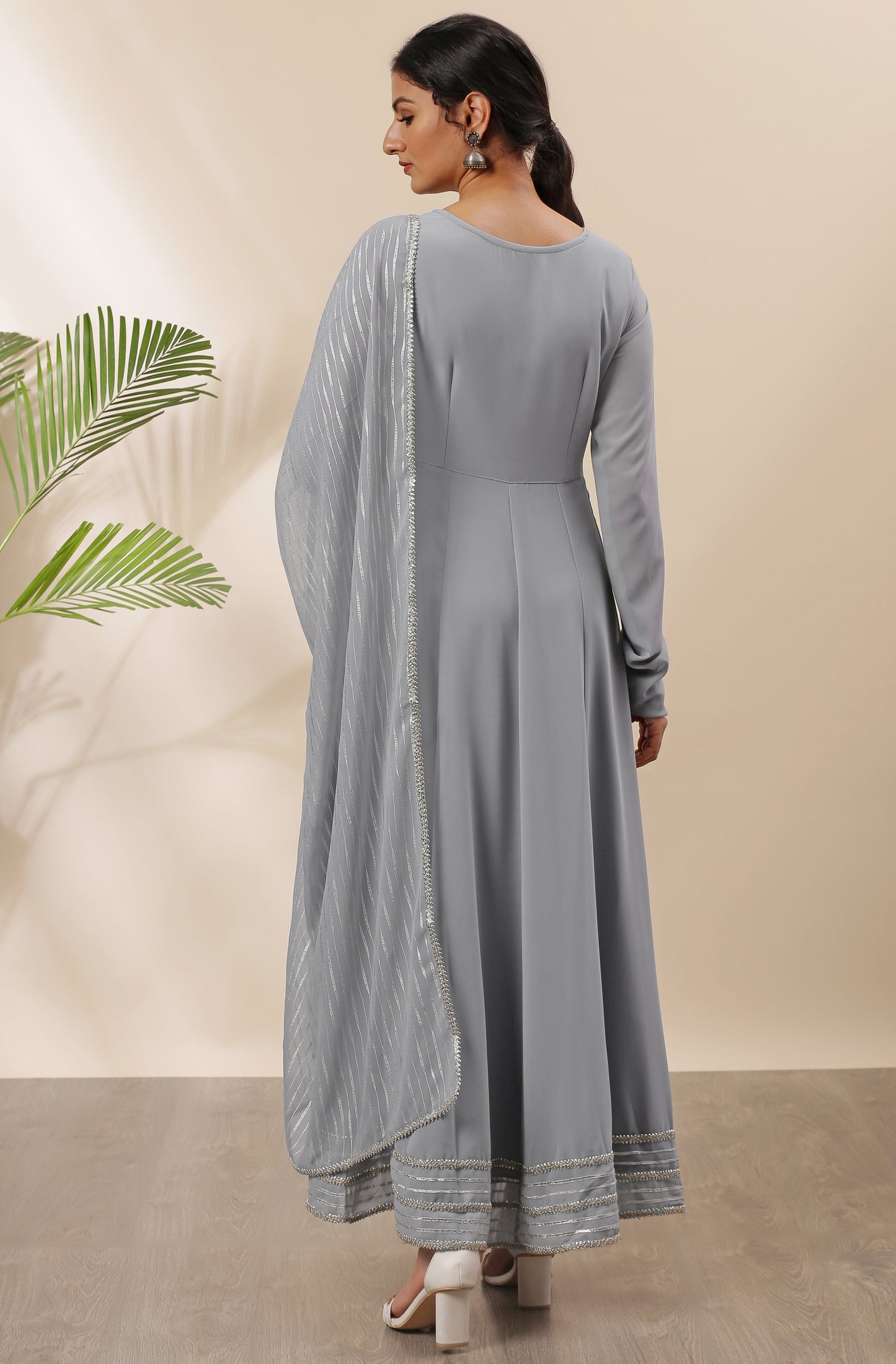 Janasya Women's Grey Poly Georgette Solid Kurta With Dupatta