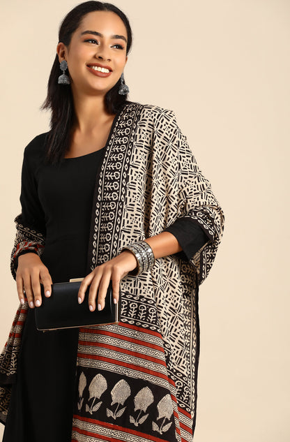 Janasya Women's Black Rayon Solid Kurta With Dupatta