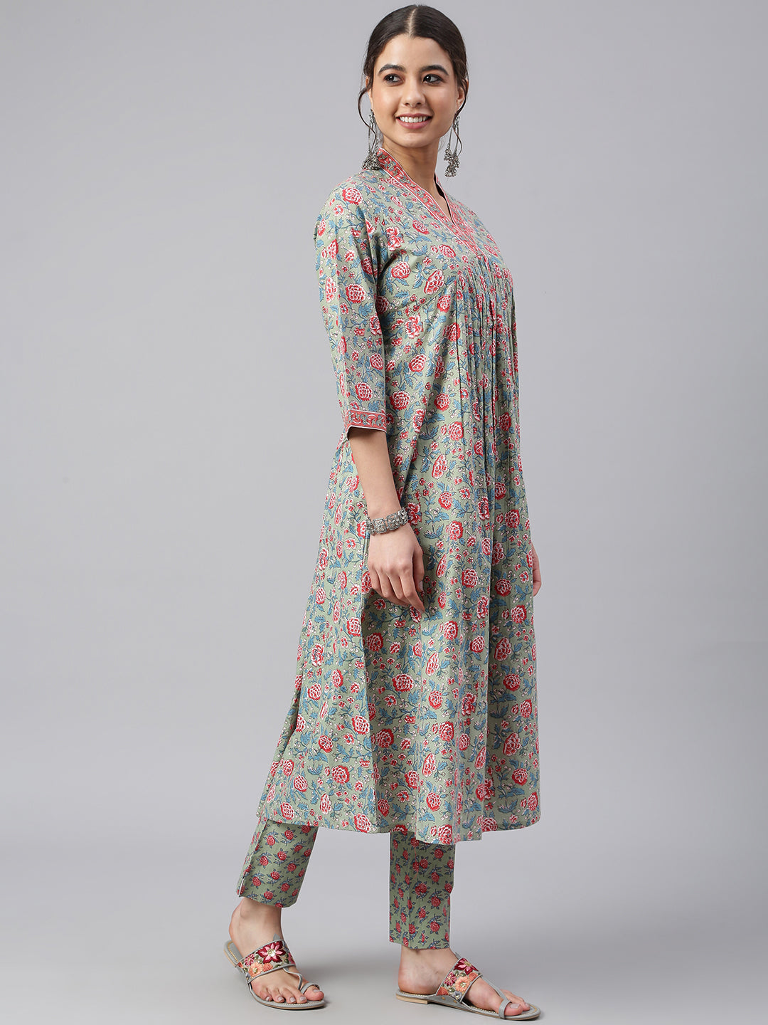 Janasya Women's Sea Green Cotton Floral Print Kurta With Pant