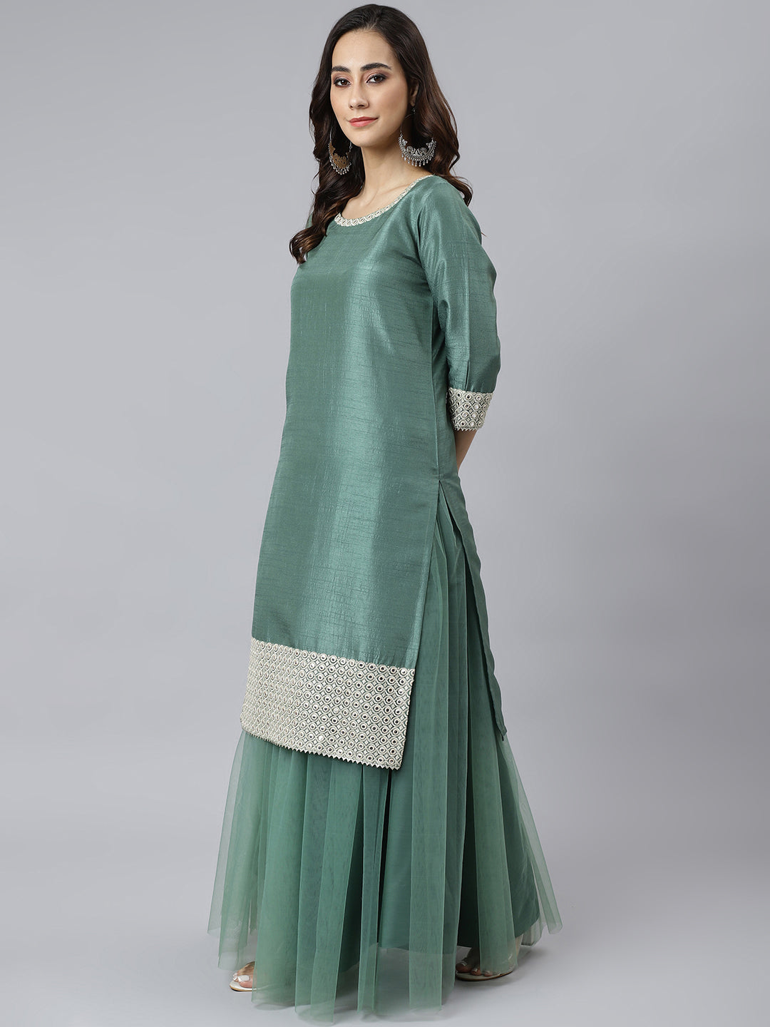 Janasya Women's Mint Green Chinon Solid Kurta With Skirt And Dupatta
