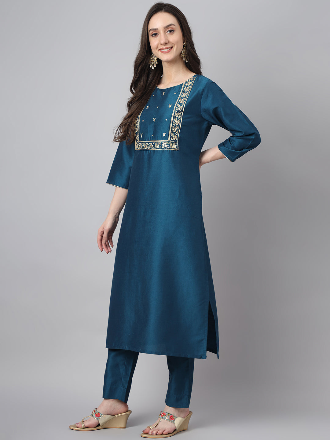Janasya Women's Teal Chinon Solid Straight Festive Kurta Set