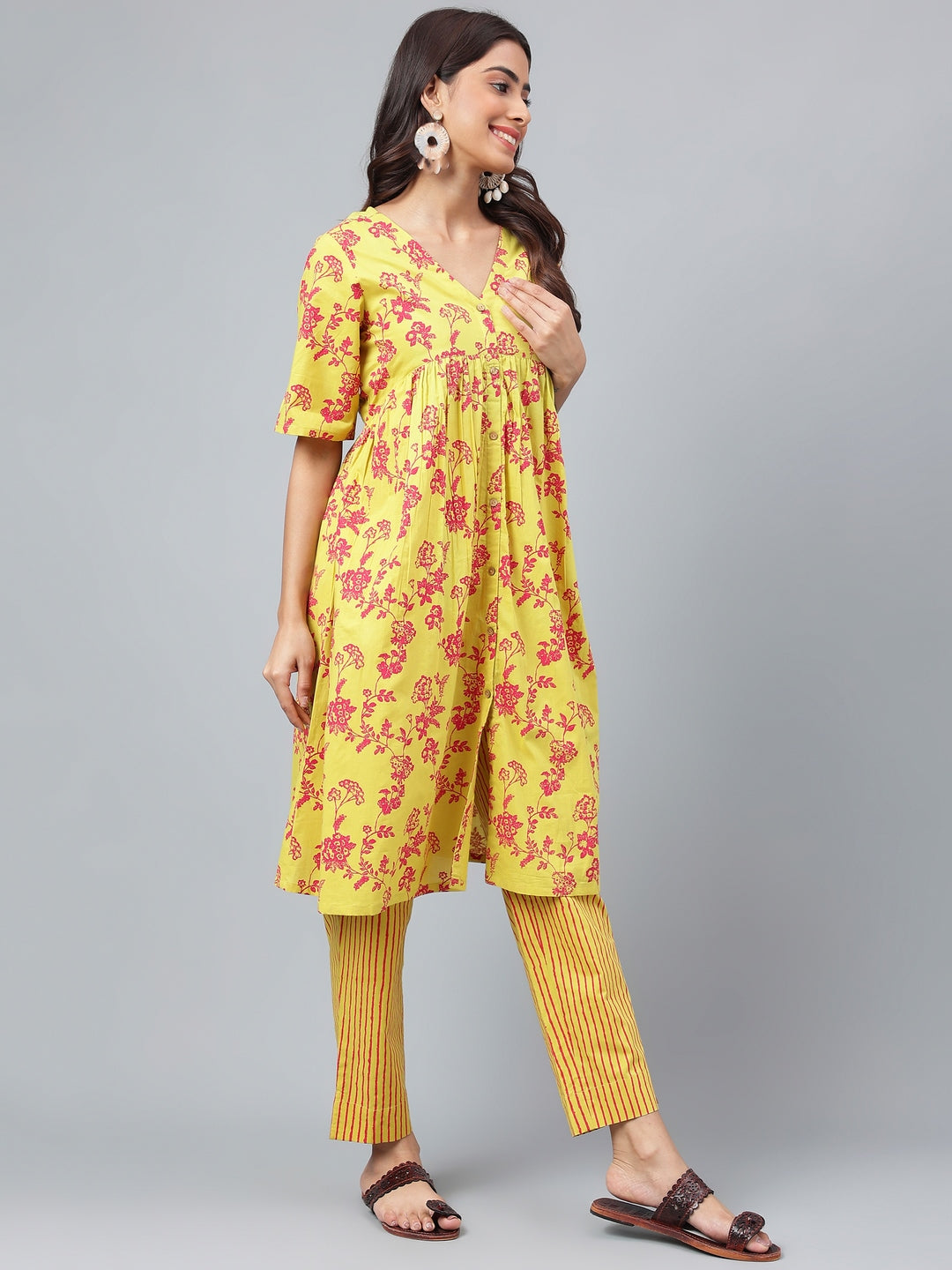 Janasya Women's Yellow Cotton Floral Printed Gathered Casual Kurta Set
