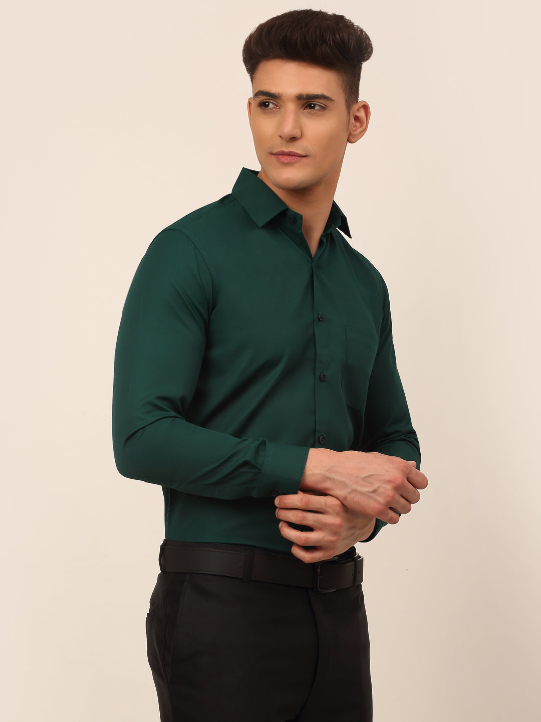 Jainish Men's Green Formal Solid Shirts