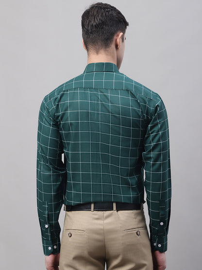 Jainish Men's Green Cotton Checked Formal Shirt