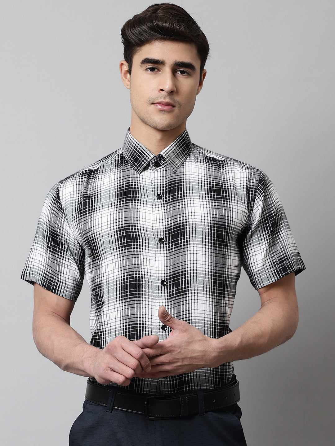 Jainish Men's Black Checks Regular Fit Cotton Formal Shirt