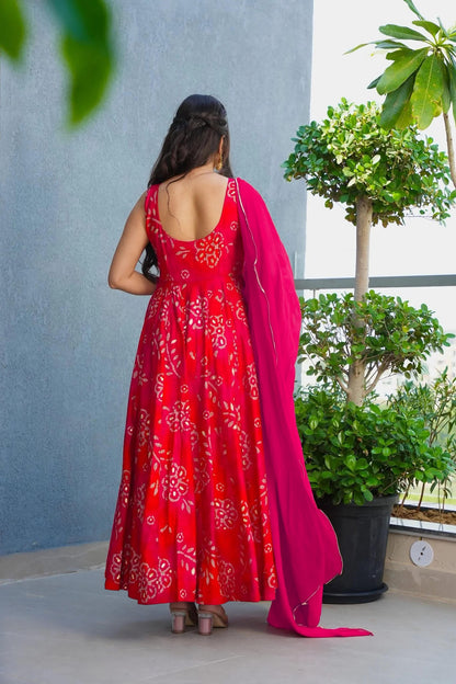 Sonakshi Women's Pink Heavy Rayon With Heavy Digital Printed Anarkali Gown Set With Dupatta