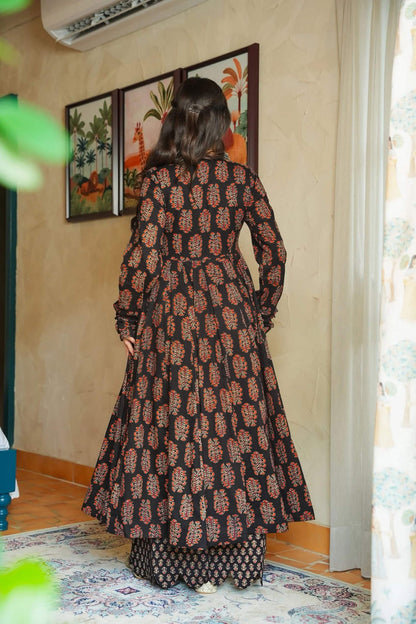 Sonakshi Women's Black Heavy Rayon With Heavy Digital Printed Anarkali Gown Set
