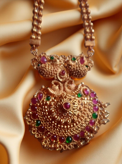 Jewel City Antique Gold-Plated Temple Necklace Set – Peacock & Kemp Stone Design