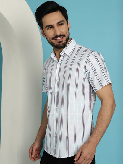 Indian Needle Men's Vertical Striped Half Sleeve Casual Shirt - Blue