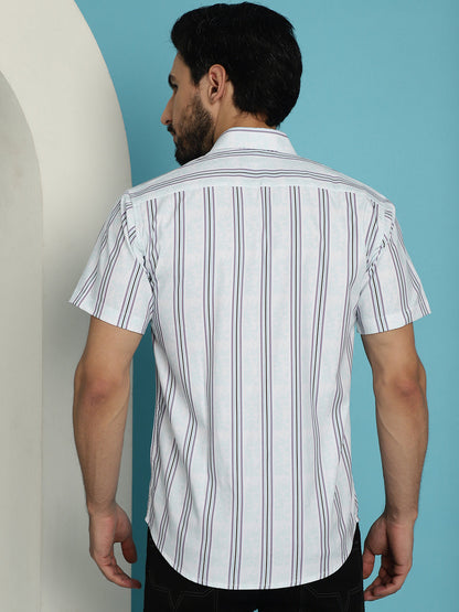 Indian Needle Men's Vertical Striped Half Sleeve Casual Shirt - Blue