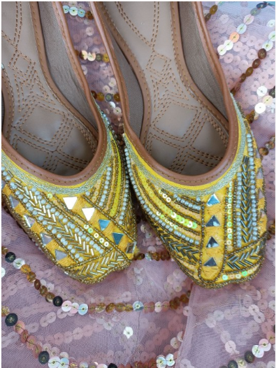 Desi Colour Women Indian Ethnic Footwear-Yellow Mirror Emb
