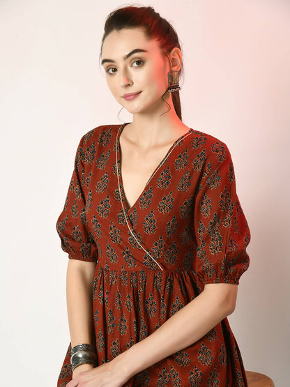 Myshka Women's Rust Empire Printed Dress