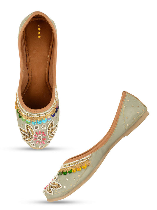Desi Colour Women Indian Ethnic Footwear-Grey MultiColour