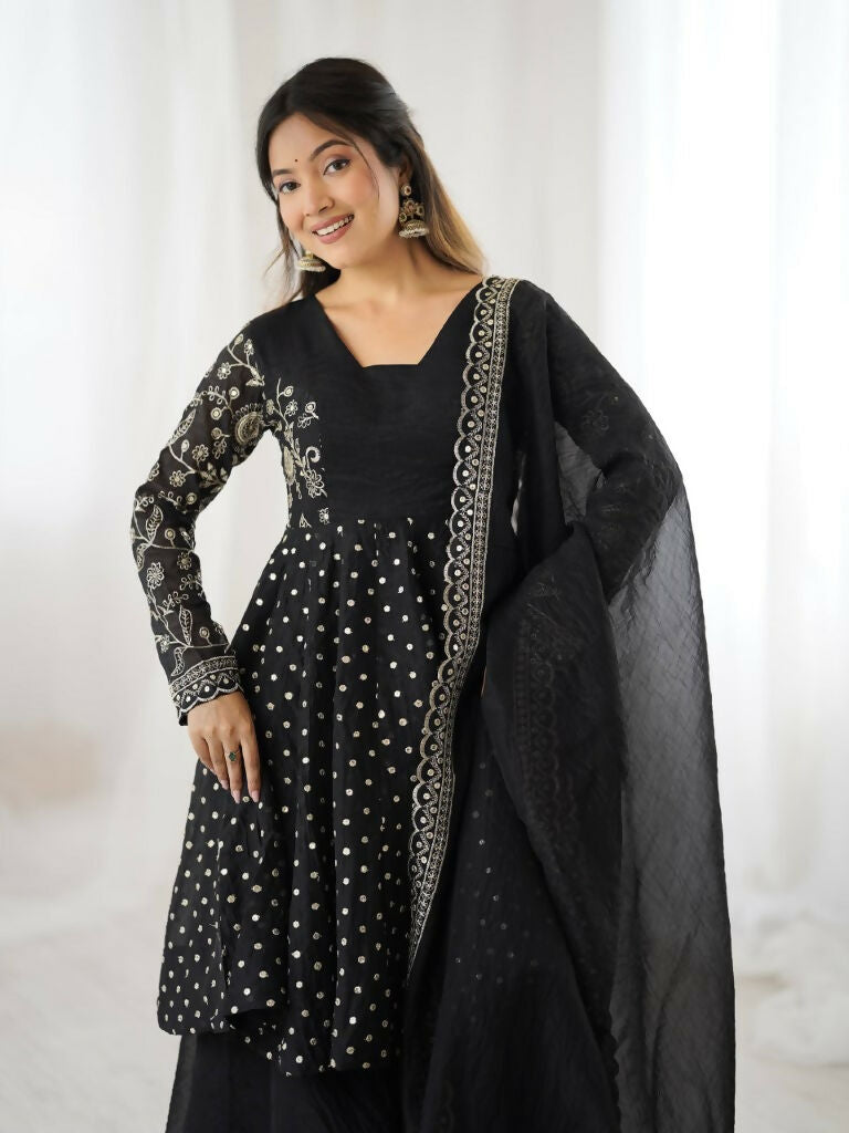 Teeya Creation Black Color Embroidery Work Wedding Wear Salwar Suit