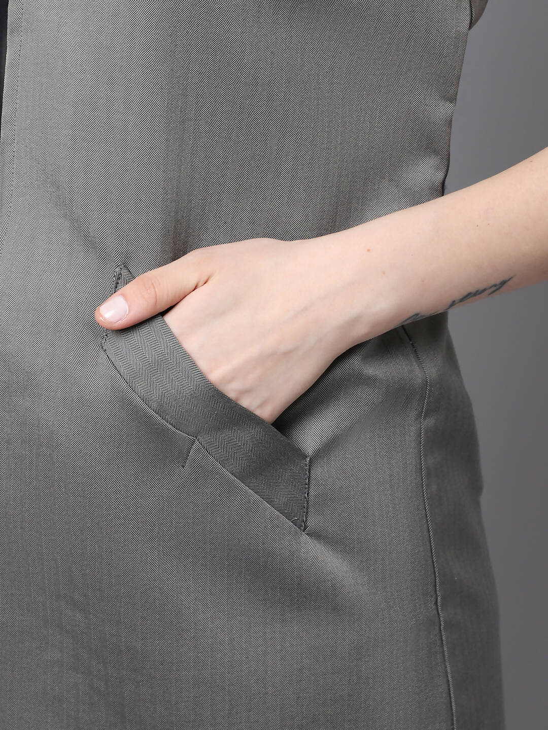 Even Apparels Grey Polywool Open Front Women's Long Coat BF496