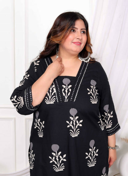 Miravan Women's Plus Size Cotton Gota Patti Black Floral Printed Straight Kurta Palazzo Set