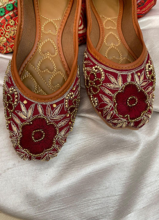 Desi Colour Women Indian Ethnic Footwear-Velvet Wedding-5