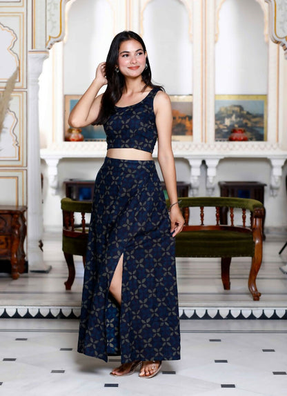 Miravan Women's Blue Abstract Print Crop Top And Side Slit A-Line Skirt Co-Ord Set
