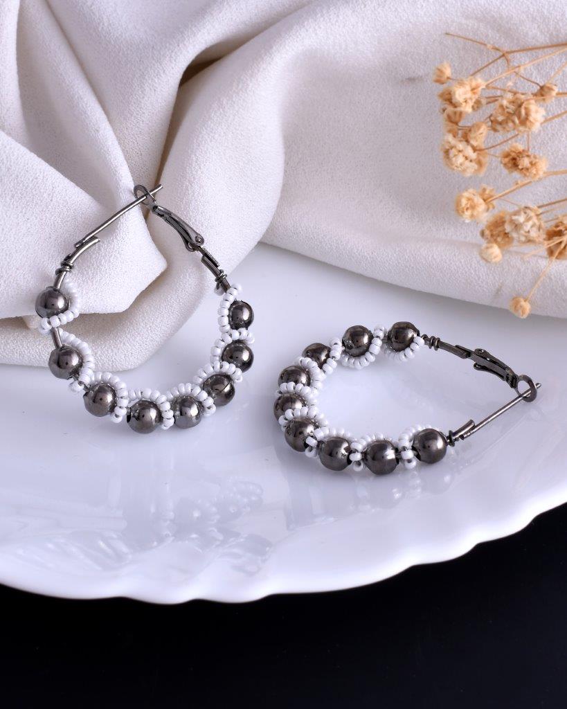 VOJ White Pearl With Silver Bead Hoop Earrings