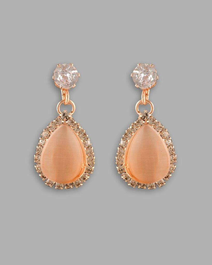 VOJ Gold-Polished Yellow Stone With AD Stone Studded Chain Set