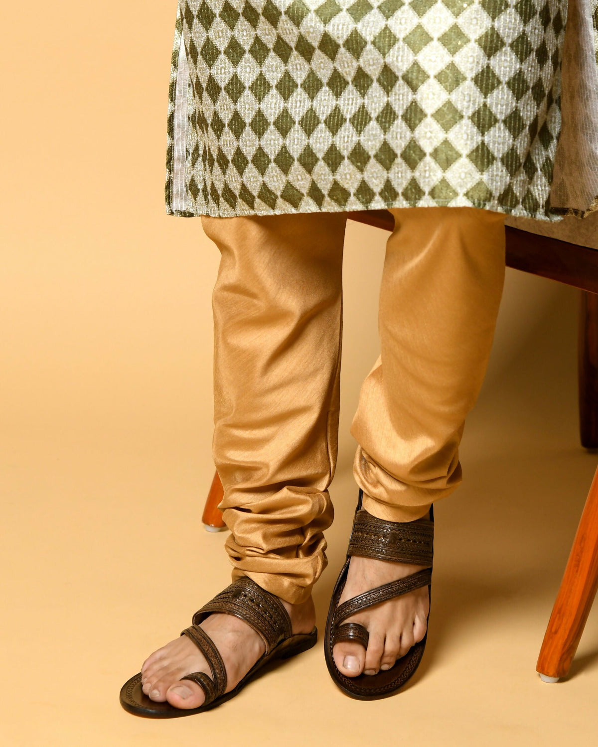 Stepsoft Men Brown Kolhapuri Leather Slippers – Ideal For Wedding & Ethnic Looks
