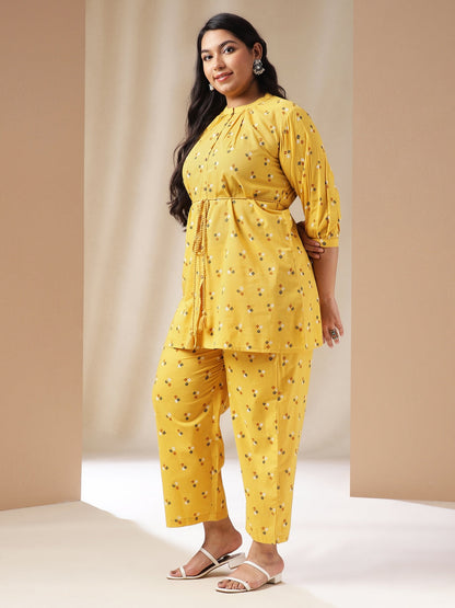 Janasya Regular Cambric Mustard Geometric Band Collar Co-Ords