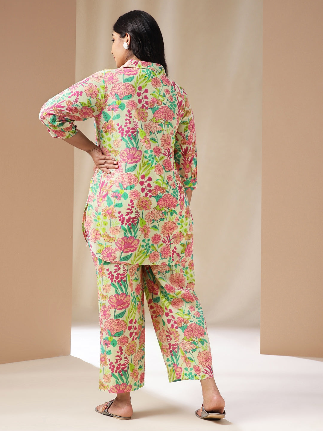 Janasya Regular Cambric Beige Floral Collar Co-Ords