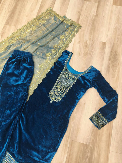 Vastranavya Morpeach Velvet With Rich Sequins & Zari Embroidered Work Top-Bottom With Dupatta