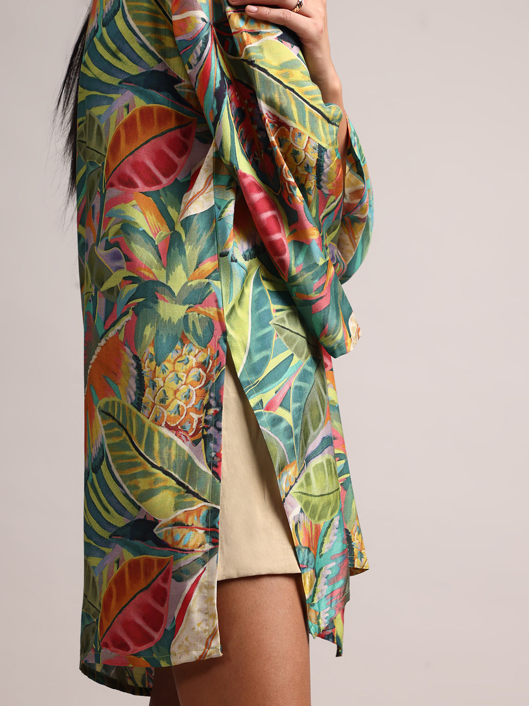 Zaccai Women's Green Muslin Tropical Shrug