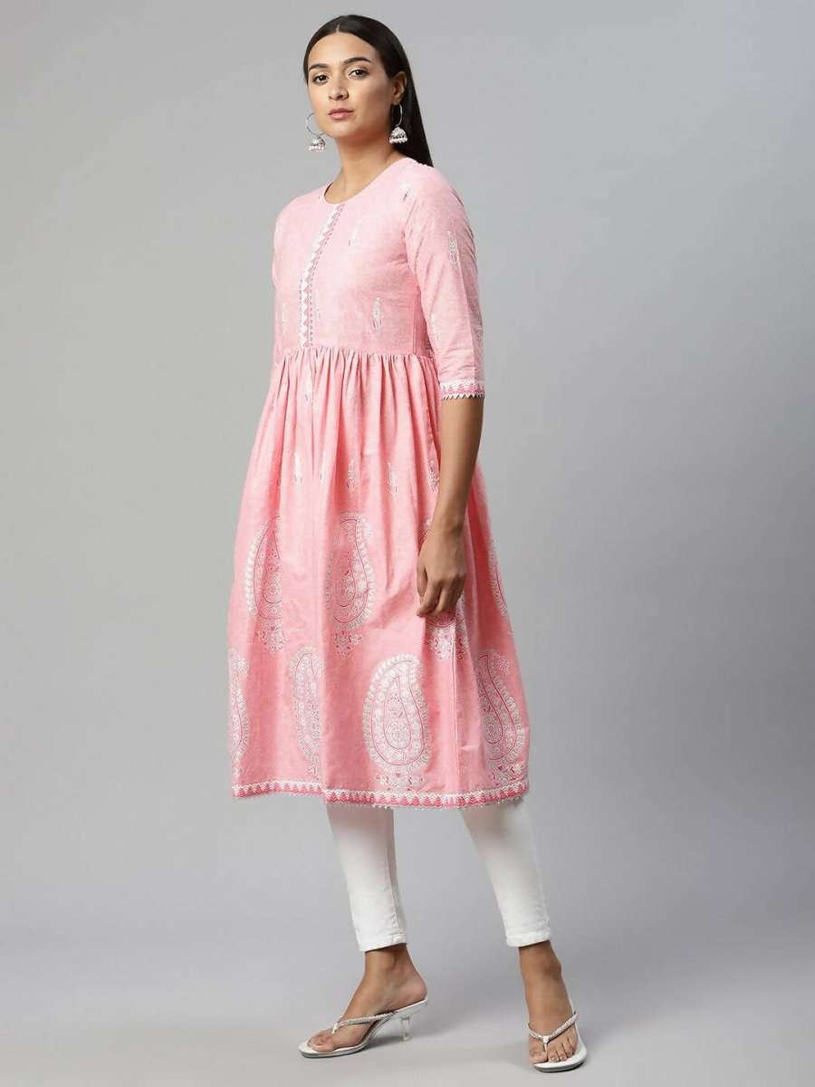 Ahalyaa Womens Pink Pure Cotton Printed Kurtas