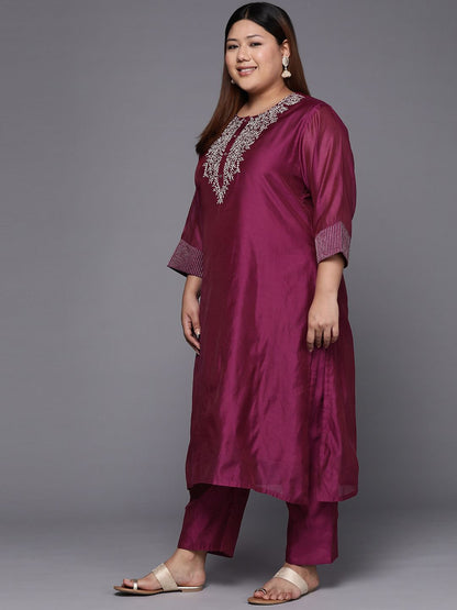 Sztori Plus Size Yoke Design Regular Sequinned Chanderi Silk Kurta & Trousers With Dupatta