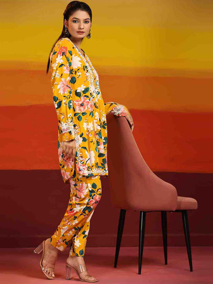 HOUSE OF KARI Floral Printed Chikankari Regular Straight Pure Cotton Kurta with Trousers