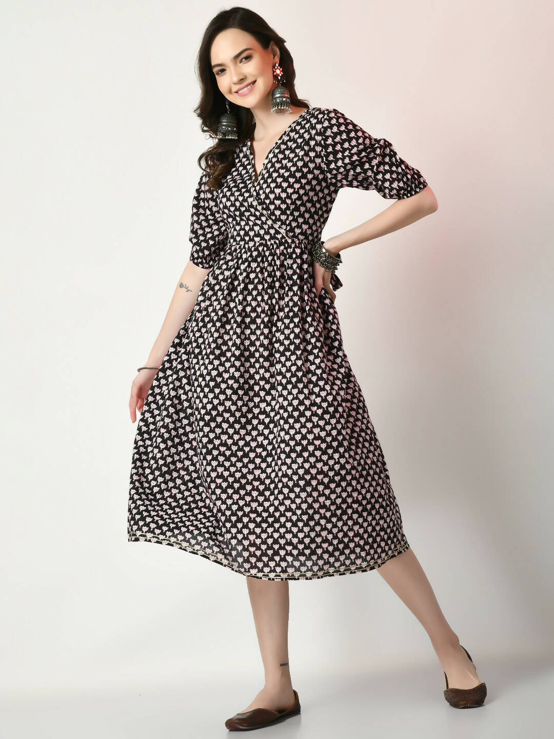 Myshka Women's Black Empire Printed Dress