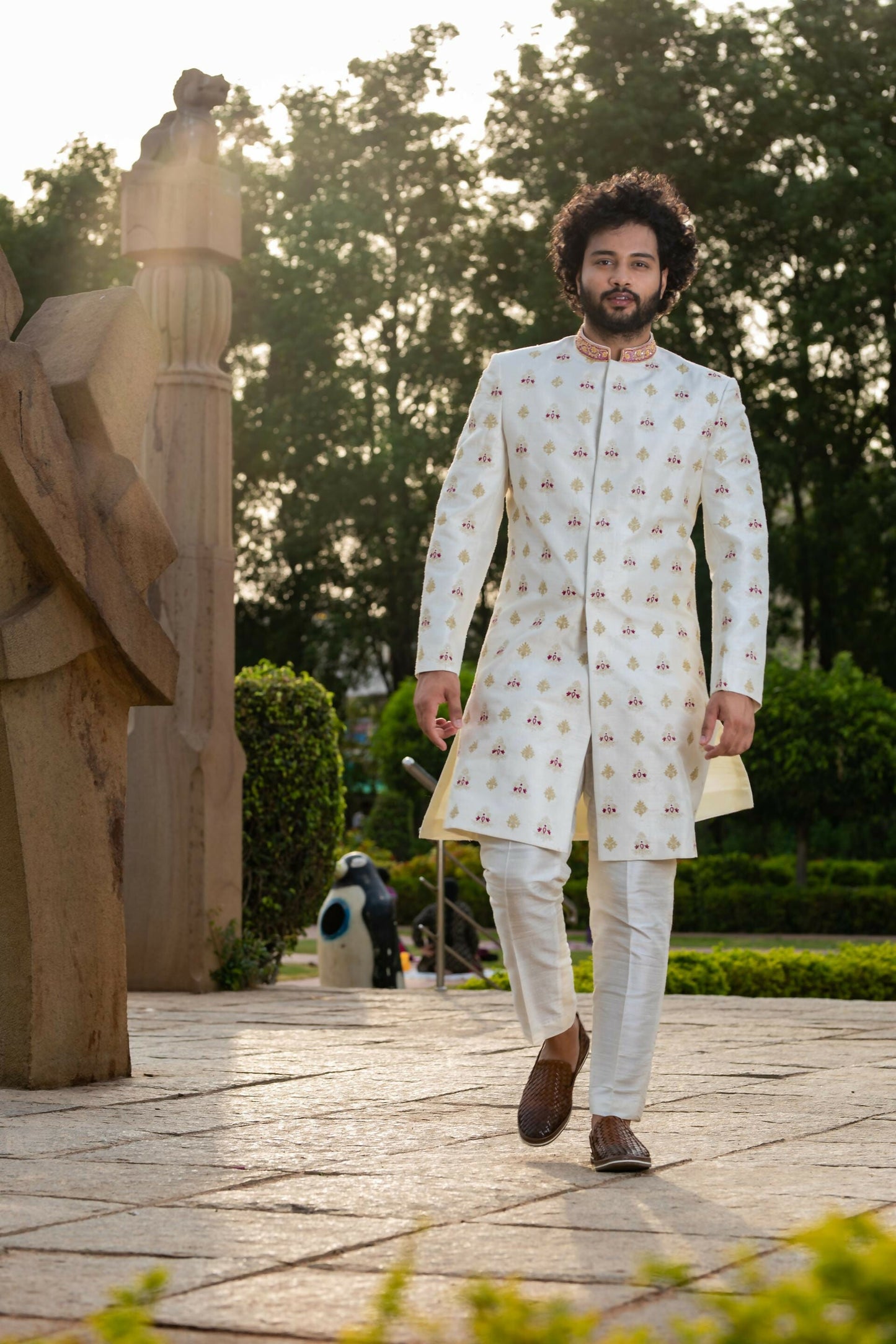 Irenic White Sherwani Set by Hilo Design