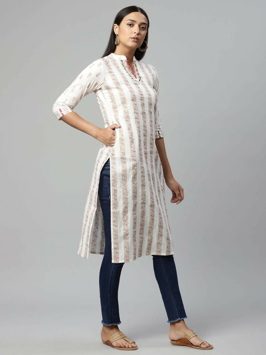 Ahalyaa Womens Off White Color Pure Cotton Printed Kurtas