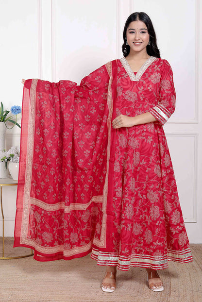 Miravan Women's red Embroidered Anarkali Kurta and Dupatta 