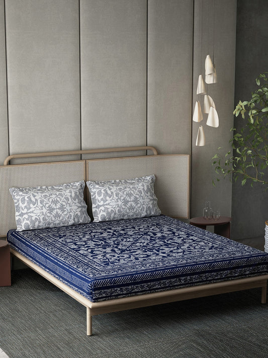 DDecor Blue & White Ethnic Motifs Cotton 140 TC King Bedsheet With 2 Pillow Covers