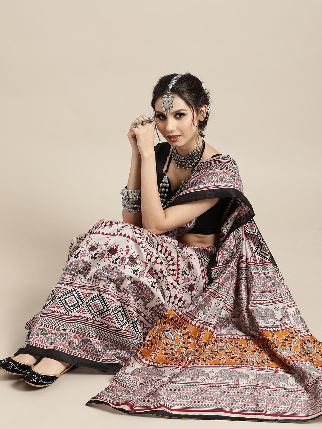 Saree Mall Warli Saree with Sleek border