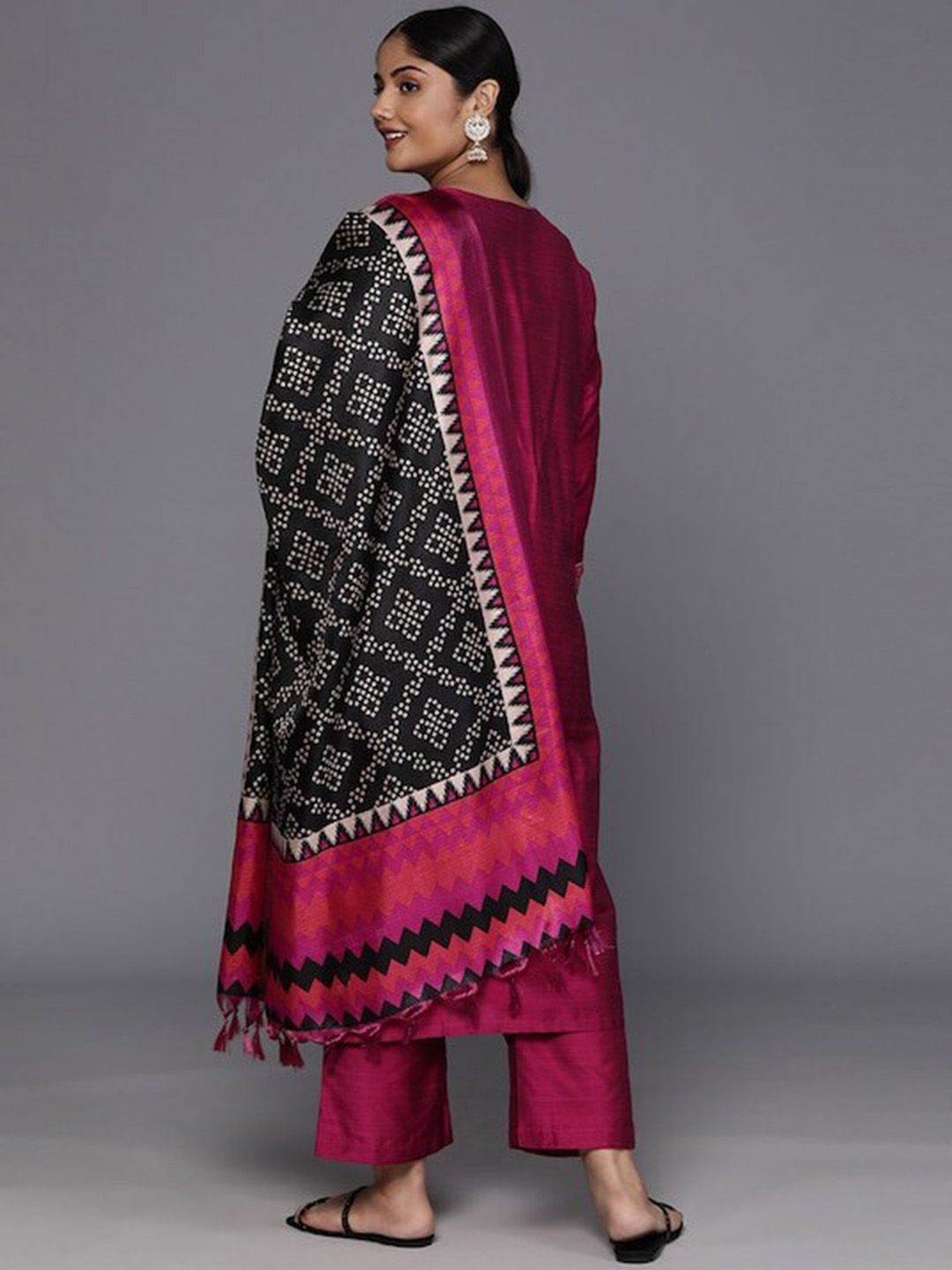 Sztori Plus Size Yoke Design Regular Patchwork Kurta With Trousers & Dupatta