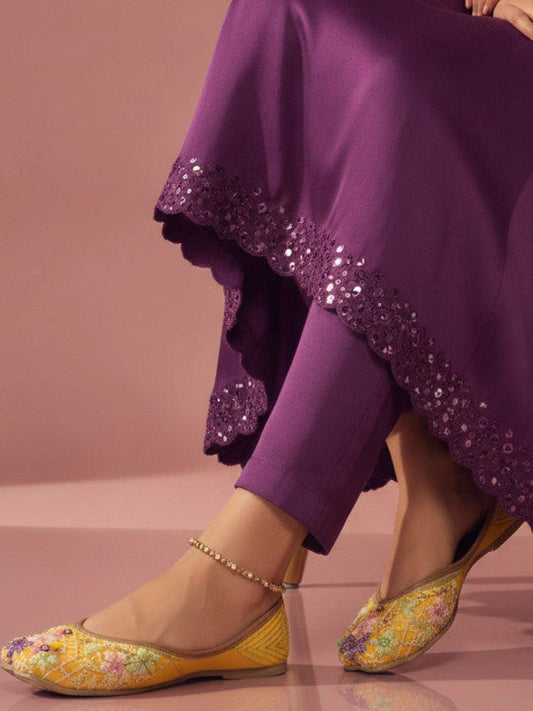 Desi Colour Women Indian Ethnic Footwear-Yellow Emb