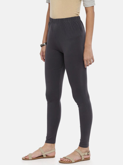 Souchii Charcoal Grey Solid Slim-Fit Ankle-Length Leggings