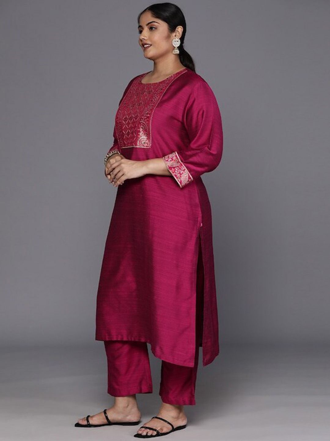 Sztori Plus Size Yoke Design Regular Patchwork Kurta With Trousers & Dupatta