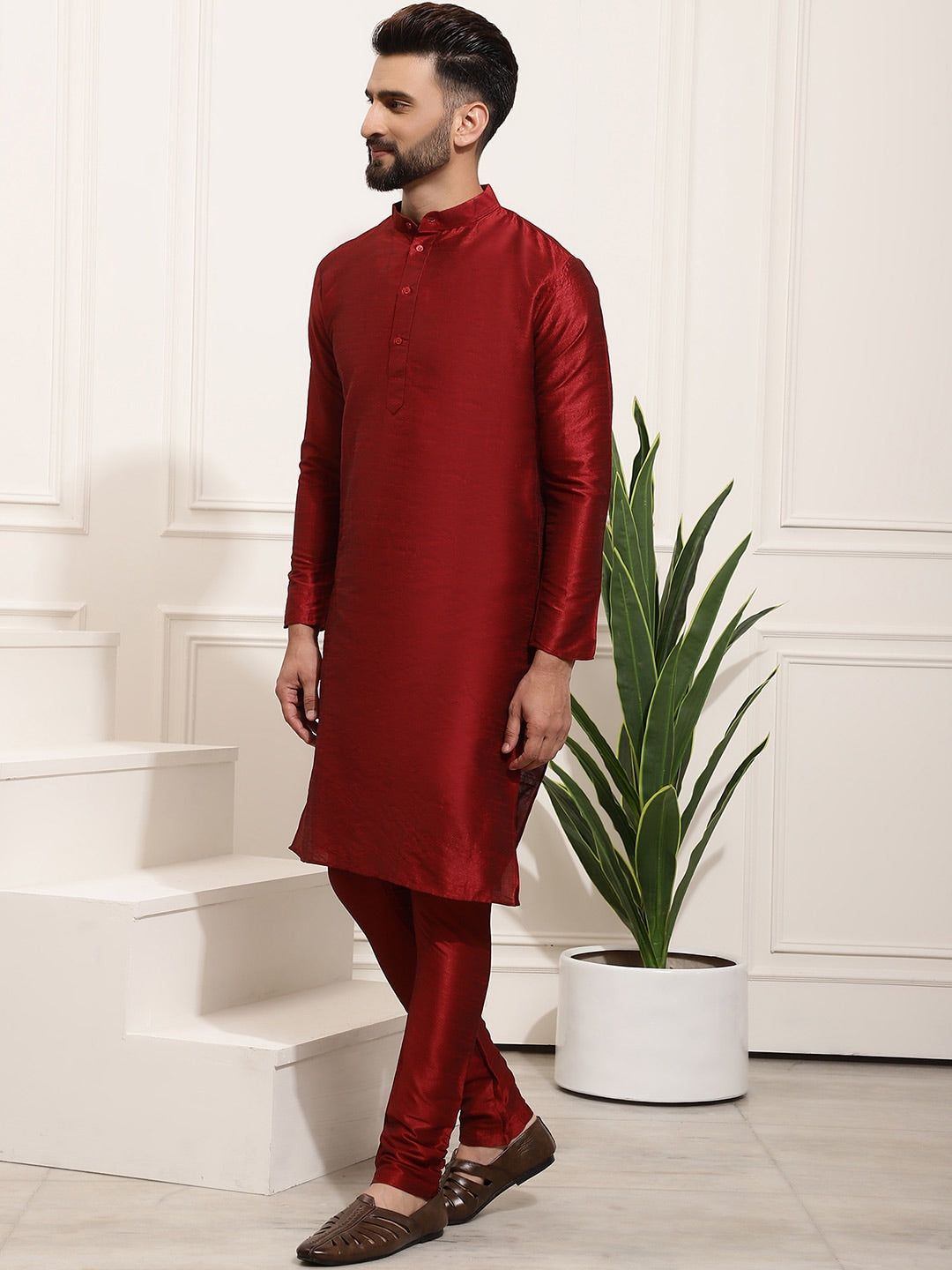 Sojanya Men Maroon Solid Kurta Set & Nehru Jacket