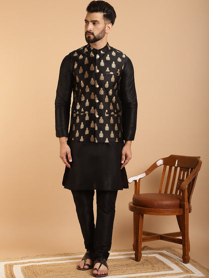 Sojanya Band Collar Regular Kurta & Churidar With Nehru Collar
